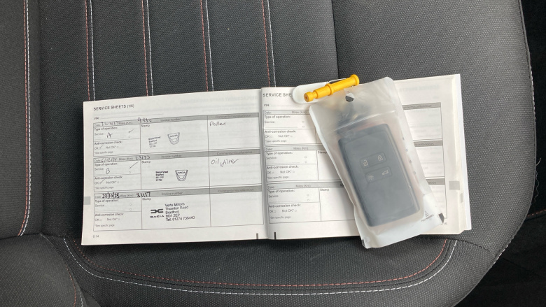 Dacia Jogger 1.0 TCe Extreme SE 5dr Petrol Estate